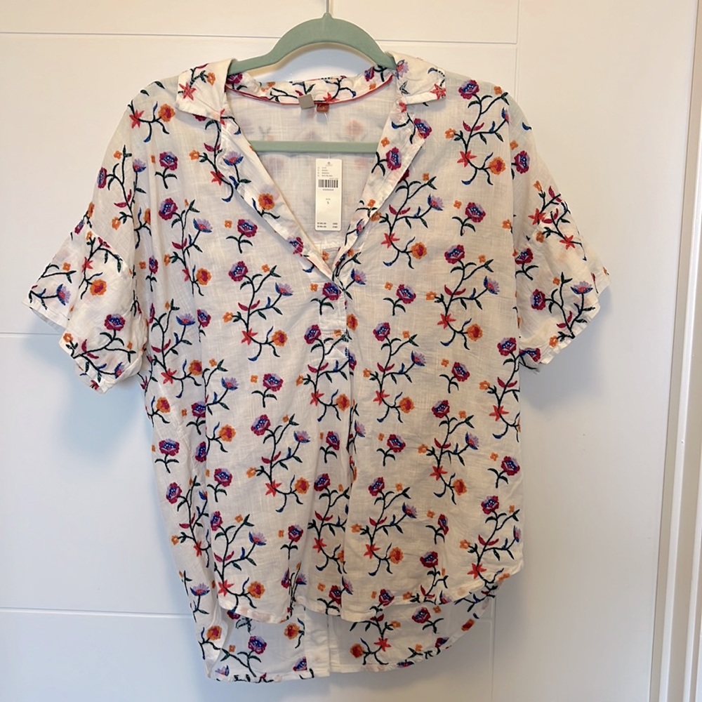 Pilcro-Anthropologie button down; Make an offer or bundle & save!